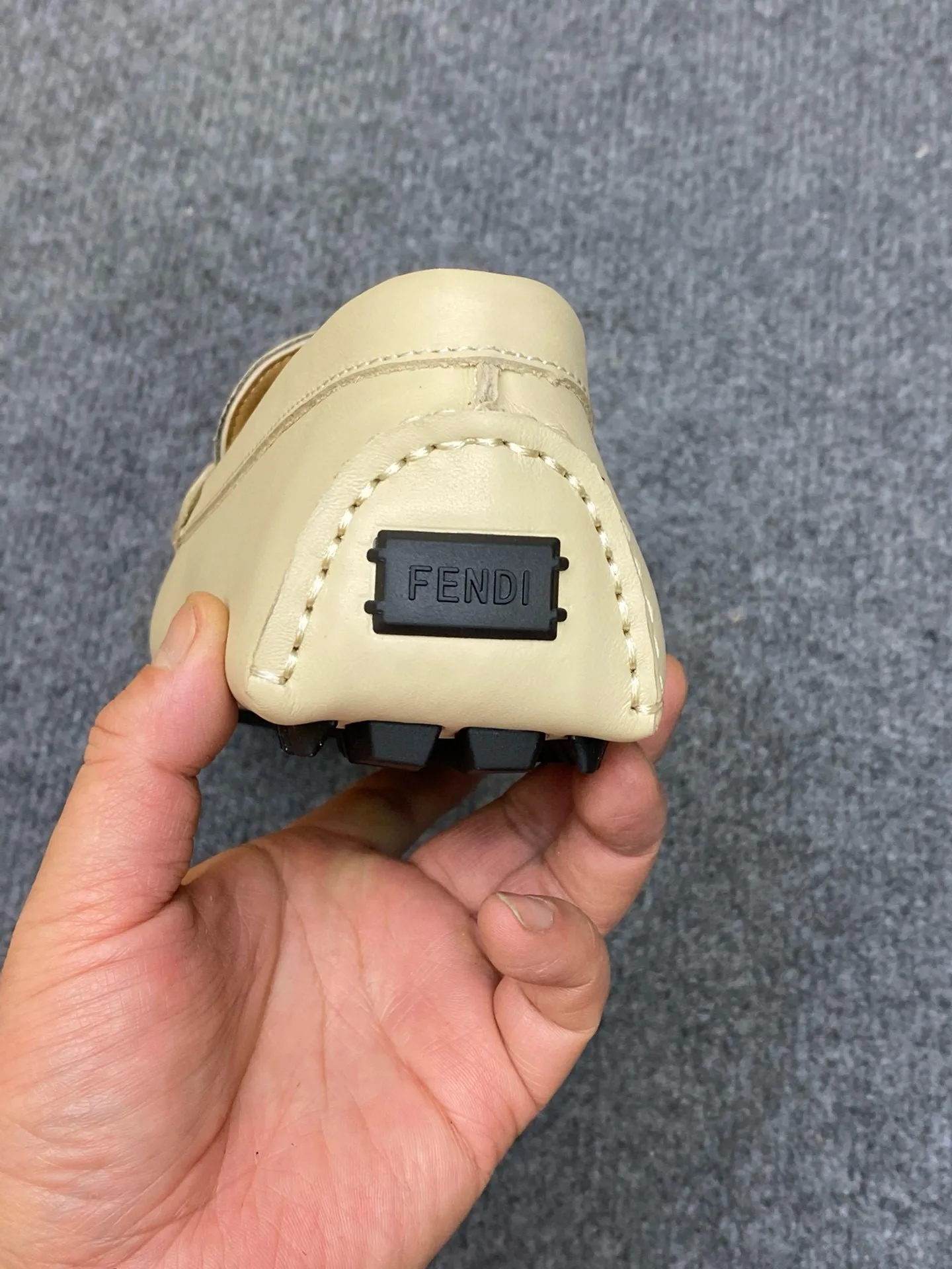 Men's Men's Shoes Men's Men's Shoes 💰700FENDI Fendi Men's Shoes are breathable and comfortable. Original development. Counters copy one to one. Imported cowhide. Niuri. 38 to 44. (can be ordered at 45.46. No returns or exchanges)